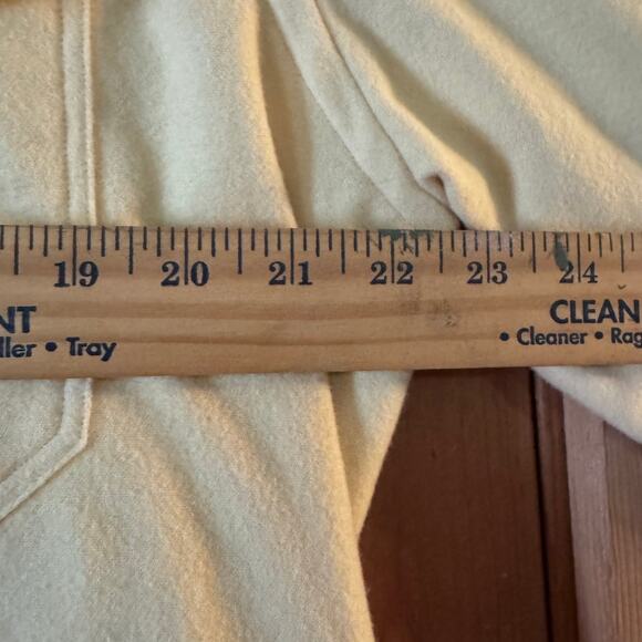 Lands' End Heavy Brushed Cotton Button-Up - L | "Butter Yellow" Flannel-Soft - Picture 8 of 9